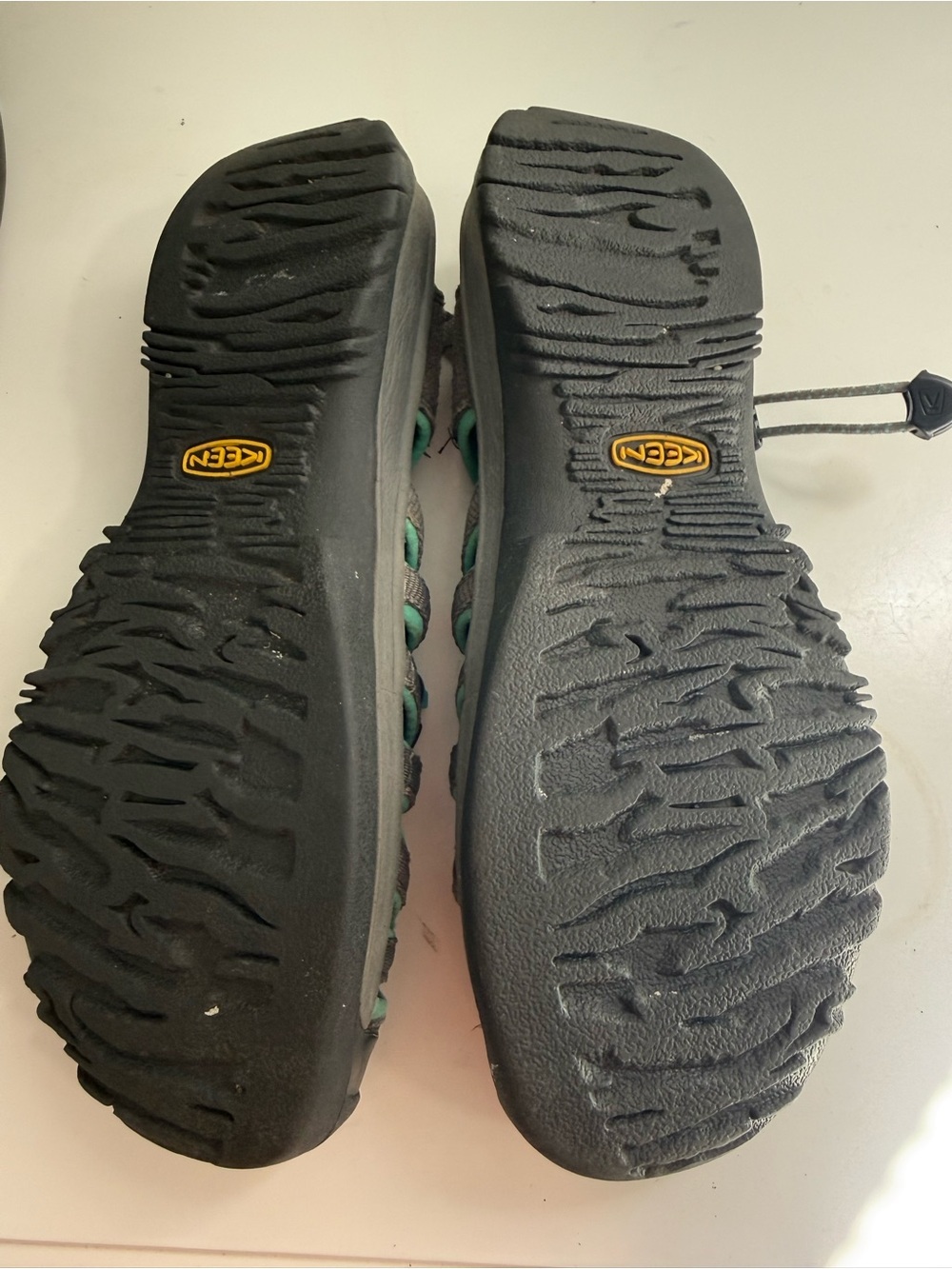 Keen whisper Women size 8.5 Gray and Teal Sport Sandals - Picture 10 of 11